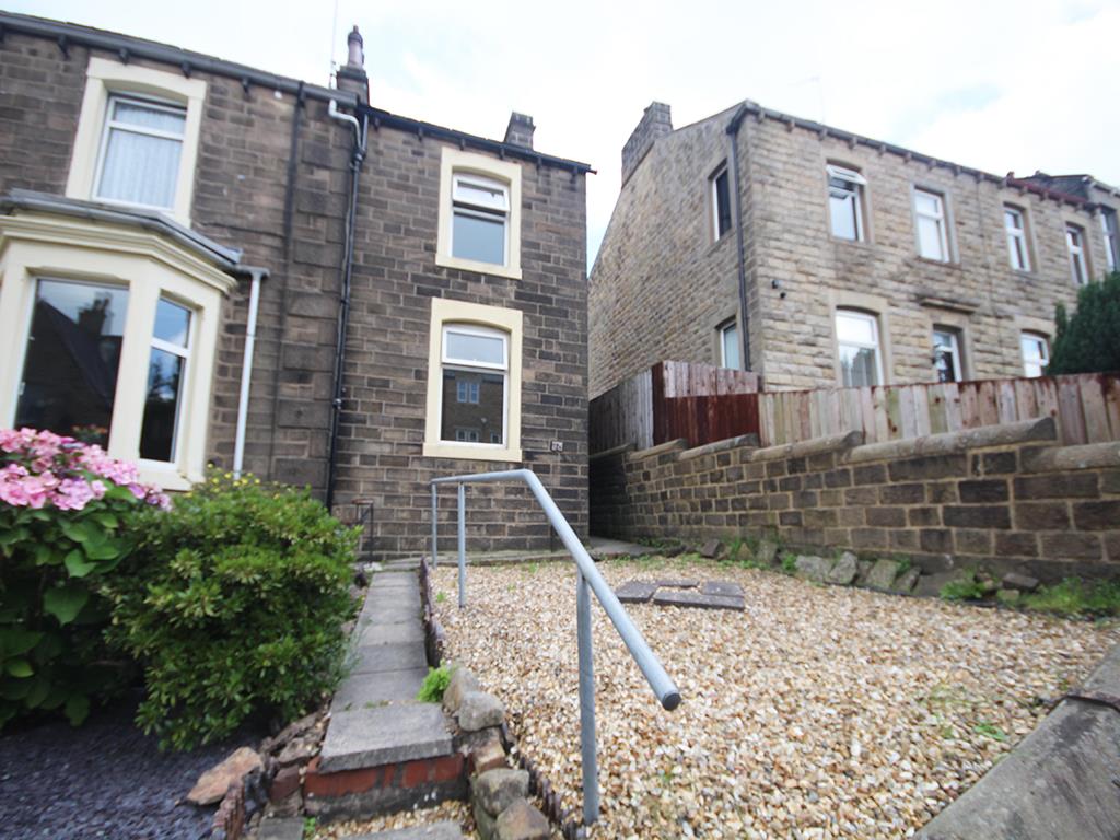 2 bedroom end terrace house To Let in Barnoldswick - Main Image